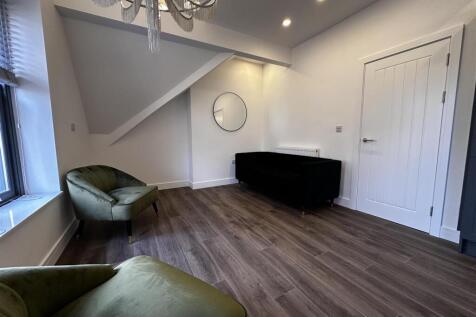 Kitchen/Lounge