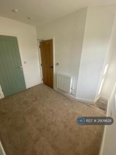 Room 4 Bedroom