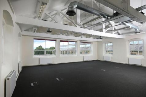 Office to rent Image 4