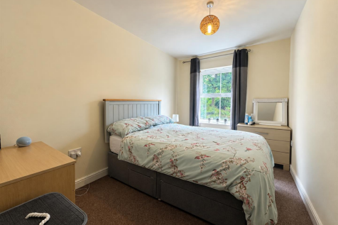 Miller Court, Axminster Drive, Bailiff Bridge photo 4