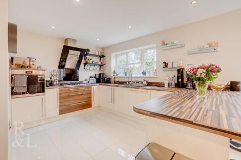 8A Edwald Road (19).jpg