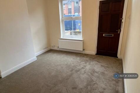 3-bed terraced on Gertrude Road, Norwich, NR3, £1,200/mo