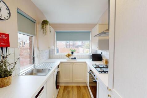 92 Cartington Terrace NE6 5SH photo 3