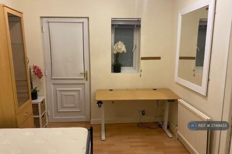 Desk, Mirror, Cabinet, Front Door