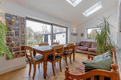 Splendid Garden Room