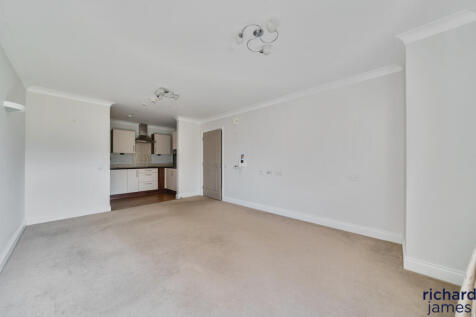 afbcf11aae104dcea1a600db46b6a43b