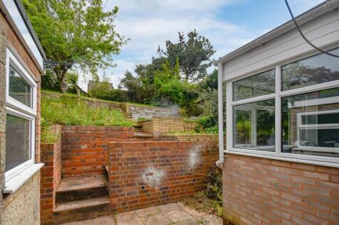 28 Hinksford Gardens-11.jpg