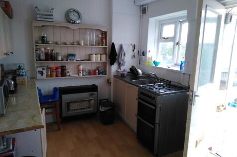 Gwynedd Avenue photo 3