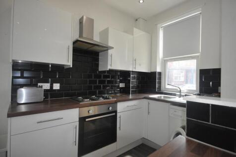 PEARSON TERRACE, HYDE PARK, LEEDS photo 4