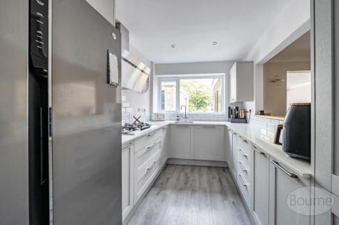 d0bb79b1-fcb1-432...