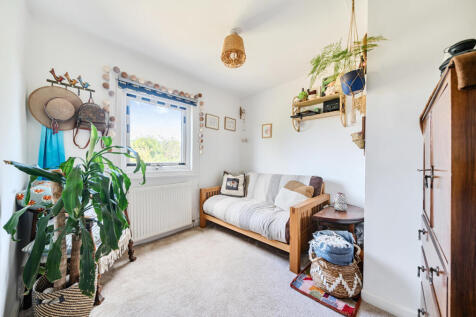 1335991-27-68a890...