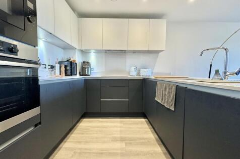 One Bedroom Penthouse Apartment