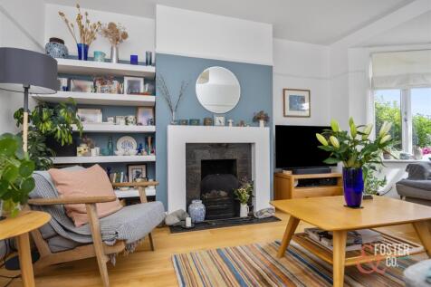 Redhill Drive 21-002.jpg