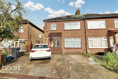 Ilford, IG4 - property photo