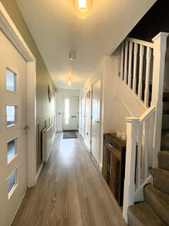 Hallway.JPG