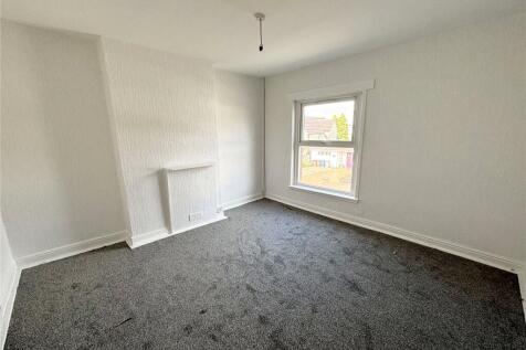 Pye Green Road, Cannock, Staffs, WS11 photo 3