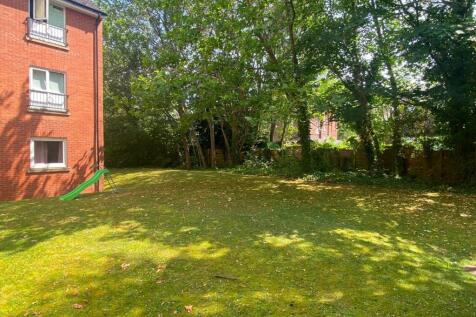 Communal garden.jpeg