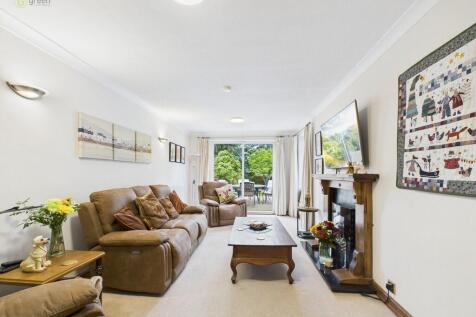 CAM03830G0-PR0223...