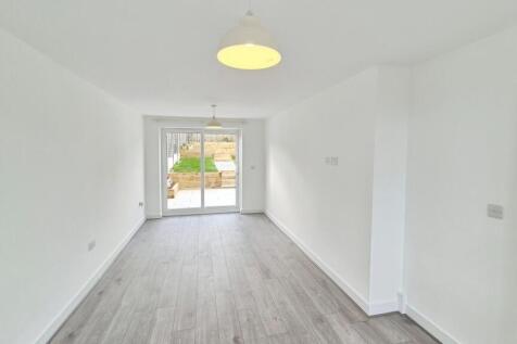 Thorn View, Houghton Regis photo 5