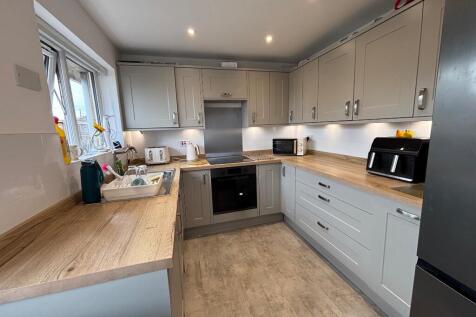 Beacon Close, SP4 photo 5