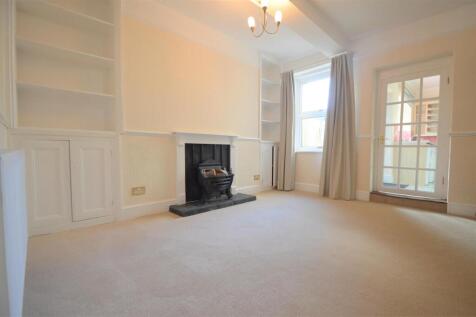 16 Eastgate Cowbridge Vale Of Glamorgan CF71 7DG photo 4