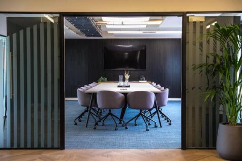 Cabin 42 One Valpy Reading 7th June 202357.JPG