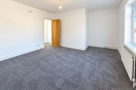 Hawthorn Road, Ashington, Northumberland, NE63 9AU photo 4