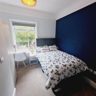 Room 4 (1) (a).jpg