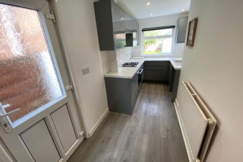Whitfield Avenue, Bruche, Warrington photo 4