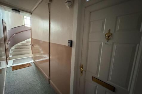 Communal access and gardens