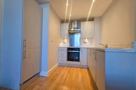 kitchen (2).jpeg