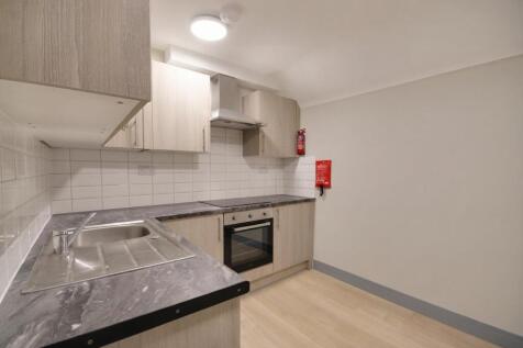 Kitchen 2.jpg
