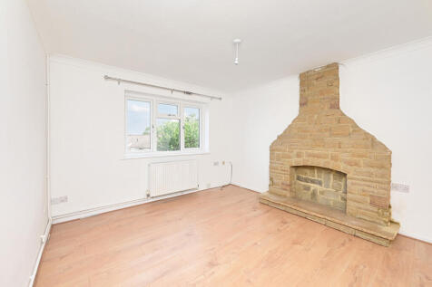 Humber Way, Sandhurst, GU47 photo 3