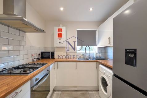 1 BEDROOM FLAT IN SLOUGH