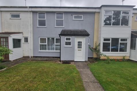5-bed semi-detached on 5 Marloes Walk, Sydenham, Leamington Spa, £2,150/mo