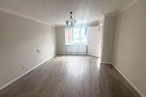North Way, Hyde, Tameside photo 3