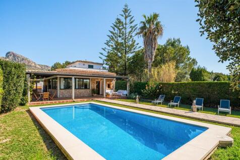 H2 Swimming Pool (2)