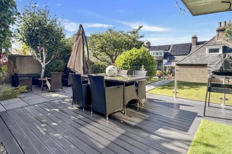 Summer House 