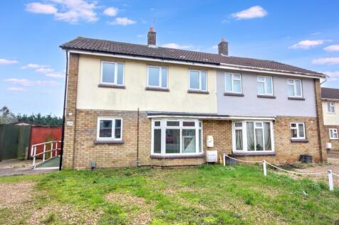 48 Queen Street, Yaxley, Peterborough, Cambridgeshire, PE7 3JF