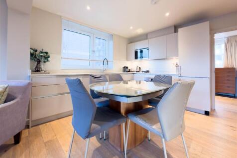 kitchen dining.jpg