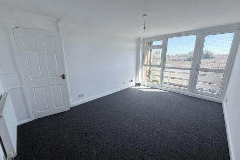 Pembury Road, Eastbourne, East Sussex, BN23 photo 3
