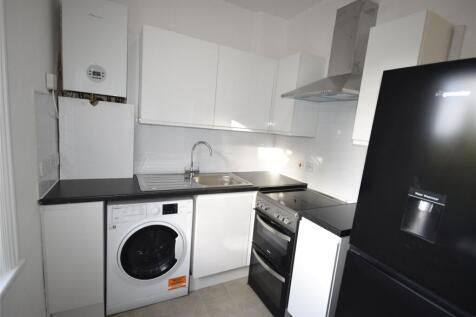 71 Park Lane, Carshalton, Surrey, SM5 photo 4
