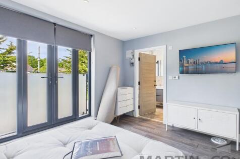Bedroom 5.1