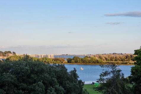 The Spinnakers photo 5