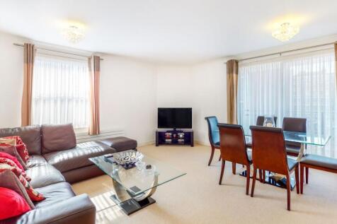 Living/dinning room