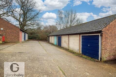 19RiverdaleCourt-23