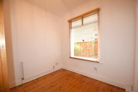 bedroom2.2
