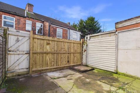 Rear Yard