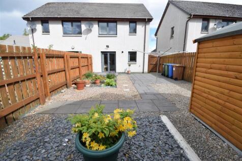 REAR GARDEN.JPG
