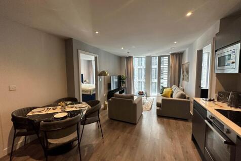2 Bedroom Flat in M3 7NG